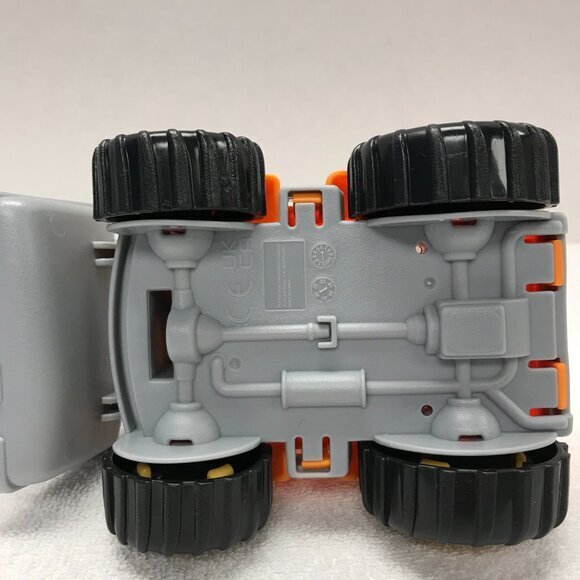 Playgo Toys - First Front End Loader with construction worker - Picture 3 of 3